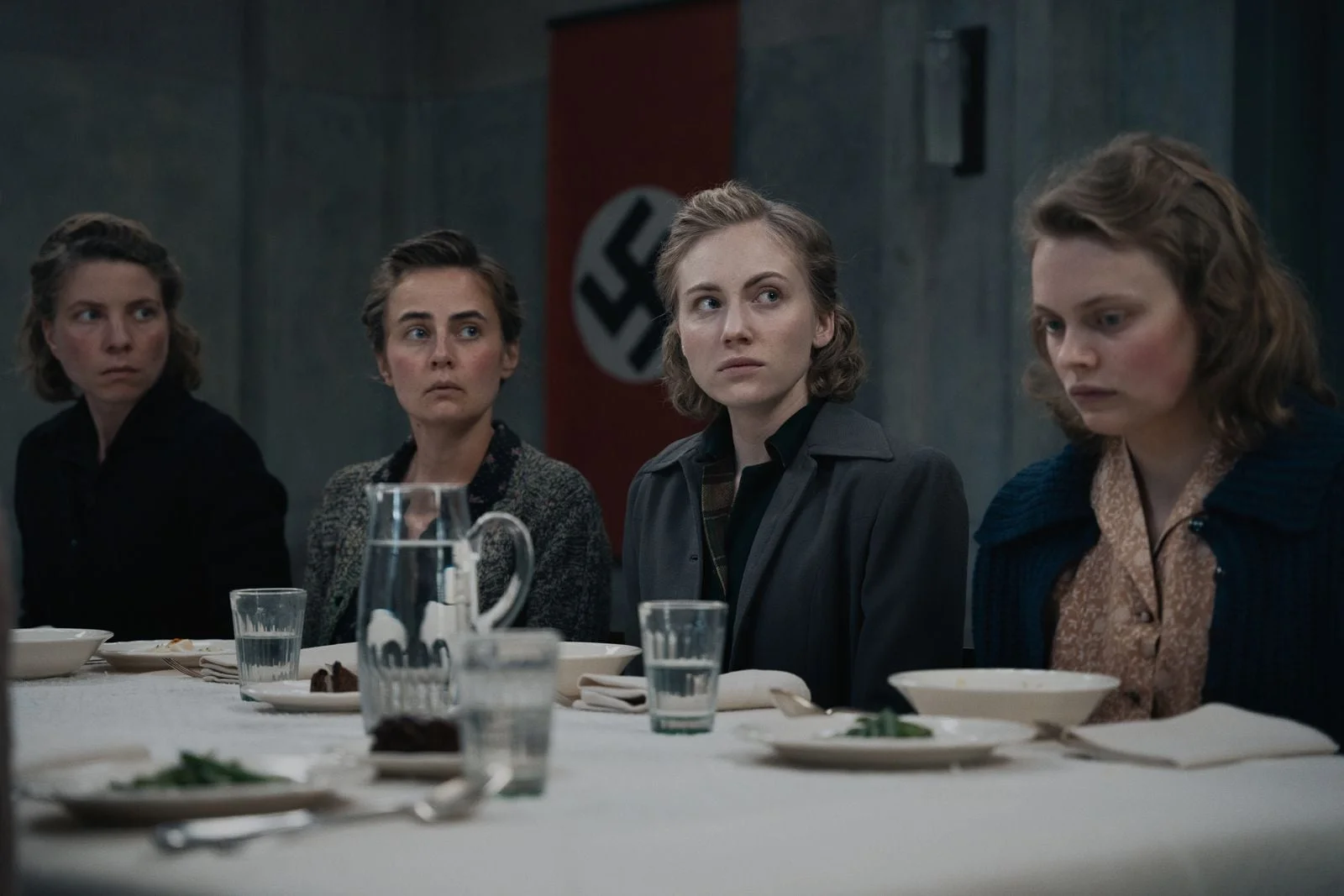 LES GOUTEUSES D HITLER